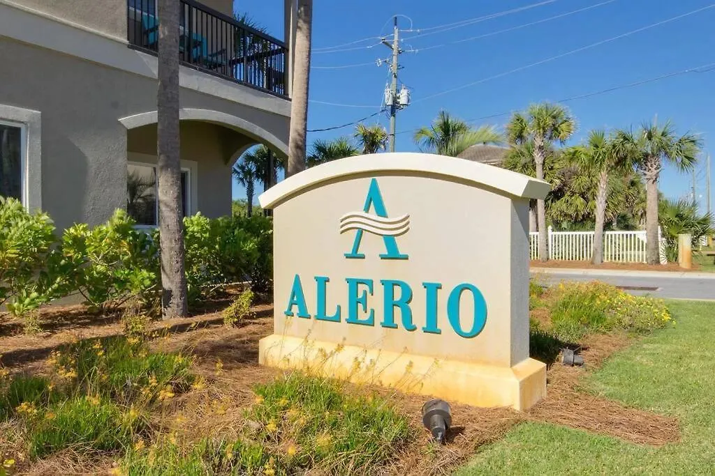 Cute Luxurious Condo - 2 Minute Walk To The Beach! Destin Apartment